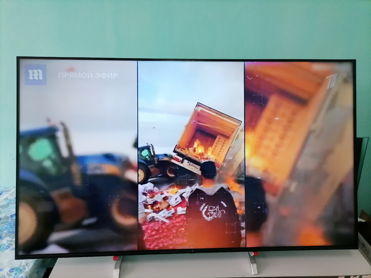 Подсветка фасада. Комната с подсветкой. Светодиодная подсветка. Лампы лэд светодиодные на 12 вольт. Подсветить 12.