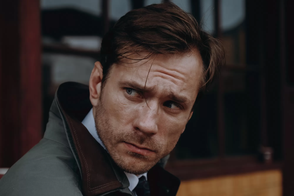 кадр из сериала ГДР