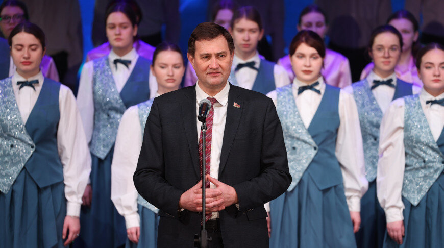 Steam голосовой чат. Чат программы голос. Чат приложение. Morphvox pro 5 voice changer. Голосрвая чатирулетка.