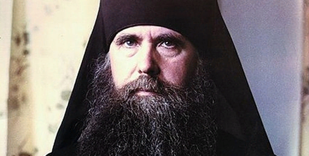 Οι πρεσβύτεροι είναι εξαιρετικά πνευματικοί κληρικοί, προικισμένοι με μεγάλη σοφία και χαρακτηρισμένοι από τον ίδιο τον Επουράνιο Πατέρα.-13