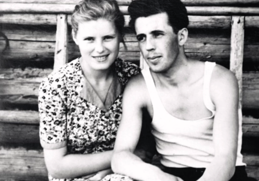 Зоя Васильевна и Октябрь Иванович (родители Елены Цыплаковой)