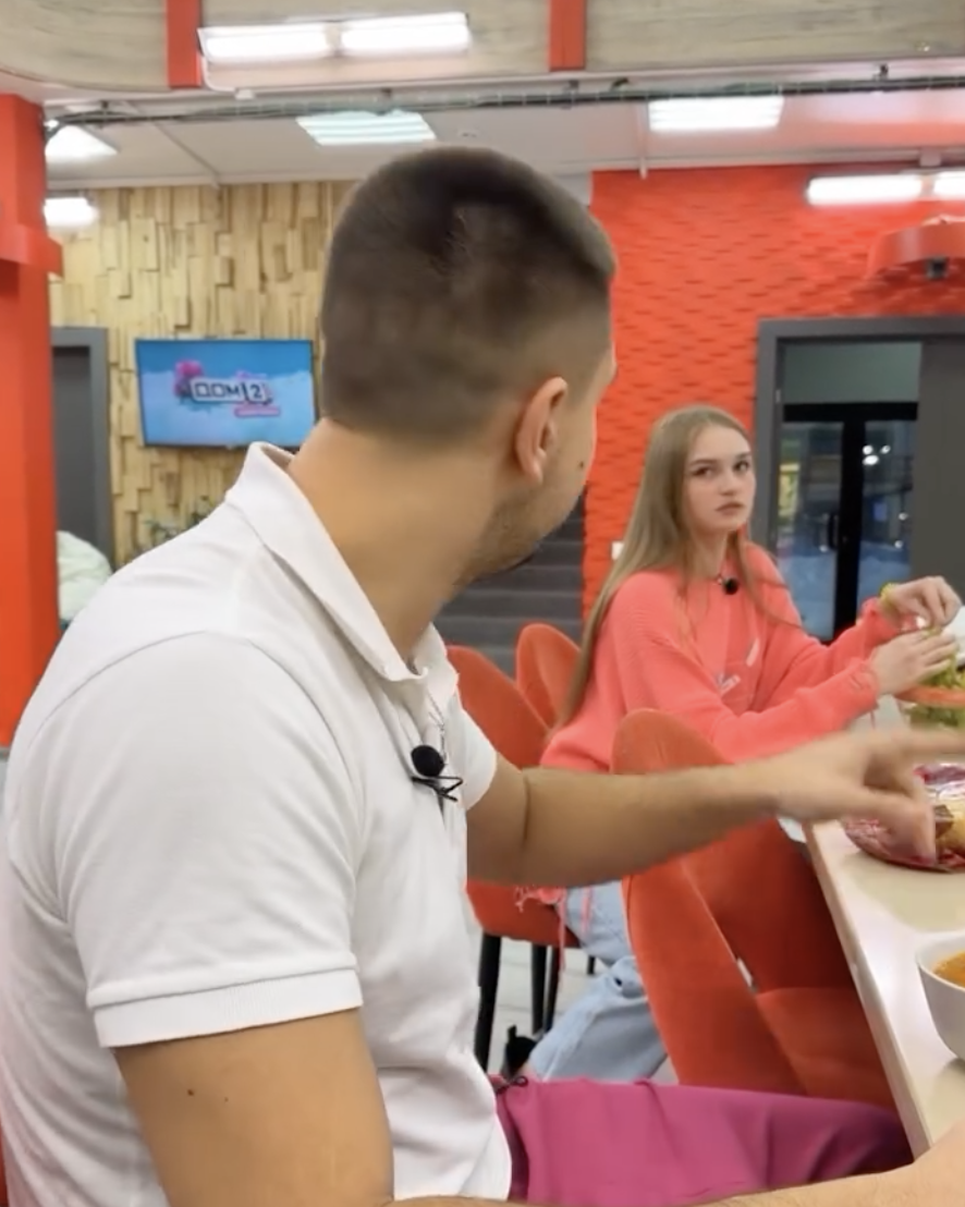 Закат в январе 2024 года. Закат в январе 2024 года. Красное небо закат. Зимний закат. Закат в январе 2024 года.