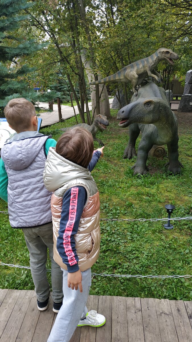 Сестрой алфавит