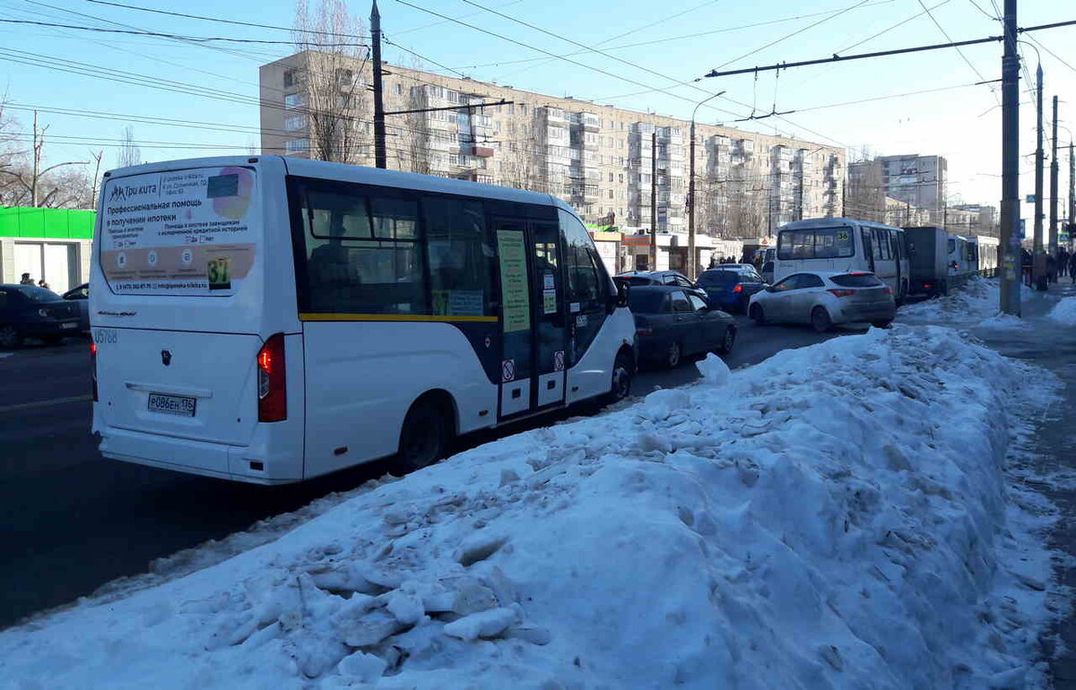 Из-за сбоев в работе навигаторов в воронежских маршрутках запуталось табло  | Горком36 | Воронеж | Дзен