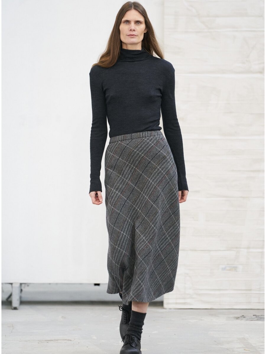 фото Vogue Ranway, коллекция Skall Studio Fall 2024