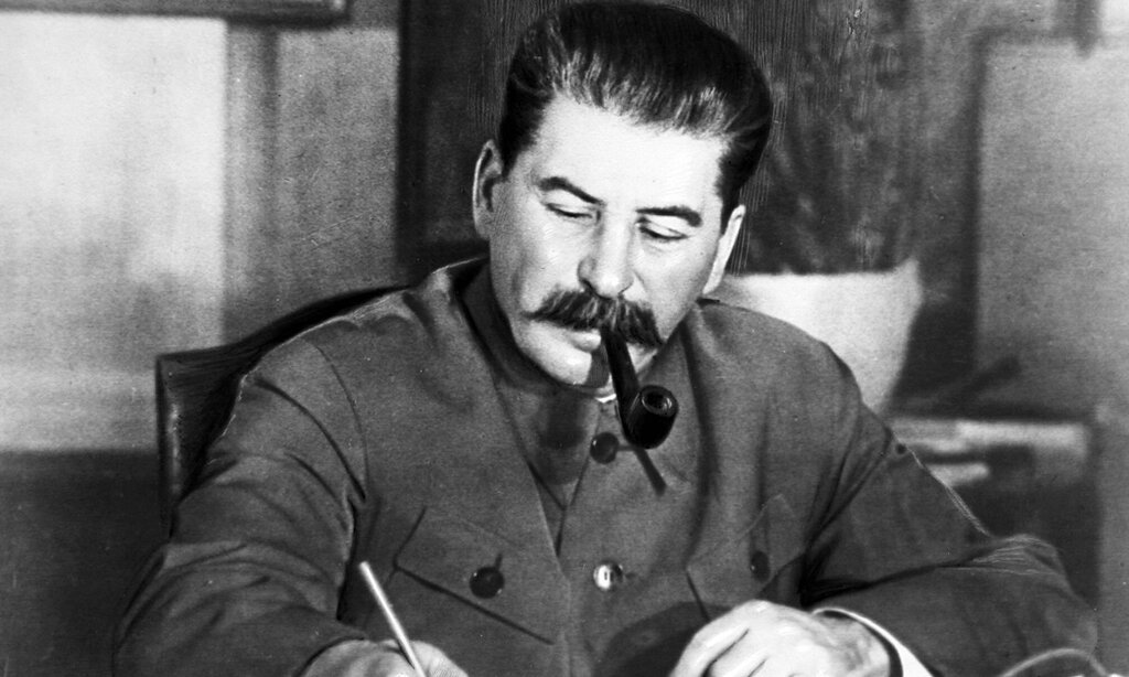 Своенравного характера "вождя" опасались, наверное, все жители СССР
