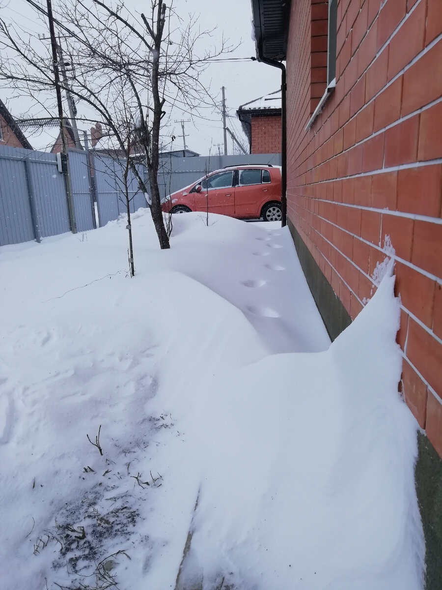 И так тоже бывает... Иногда несколько дней, а иногда и на пару недель подряд🤷🏼‍♂️ да да, вы не ослышались, это Краснодар, а не Красноярск