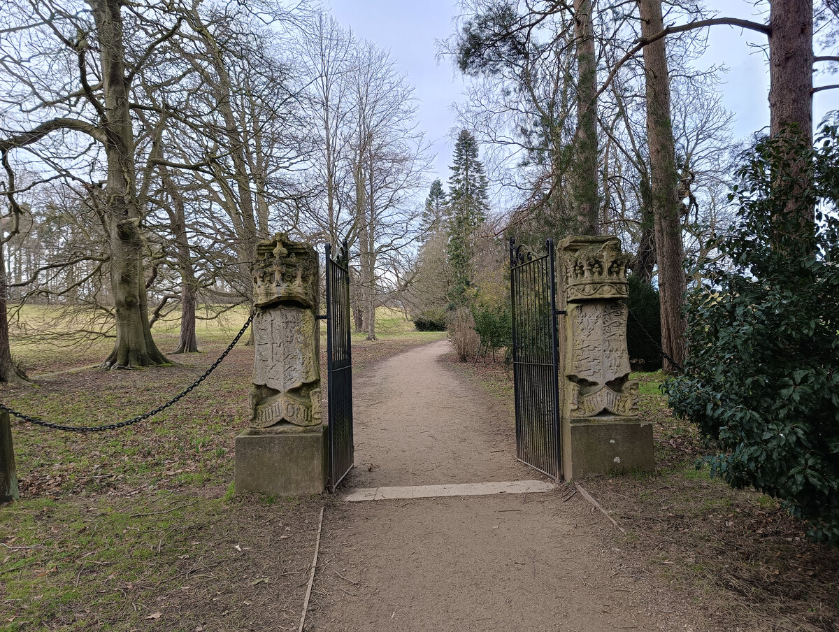 грызем гранит науки стих. стихи 21 века. какую роль в нашей жизни играет наука. без науки не прожить в веке. музыка и наука.