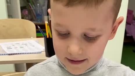 смотреть и видеть в чём разница. не видим их слова. видеть увидеть разница. не видим их слова. слово образ.