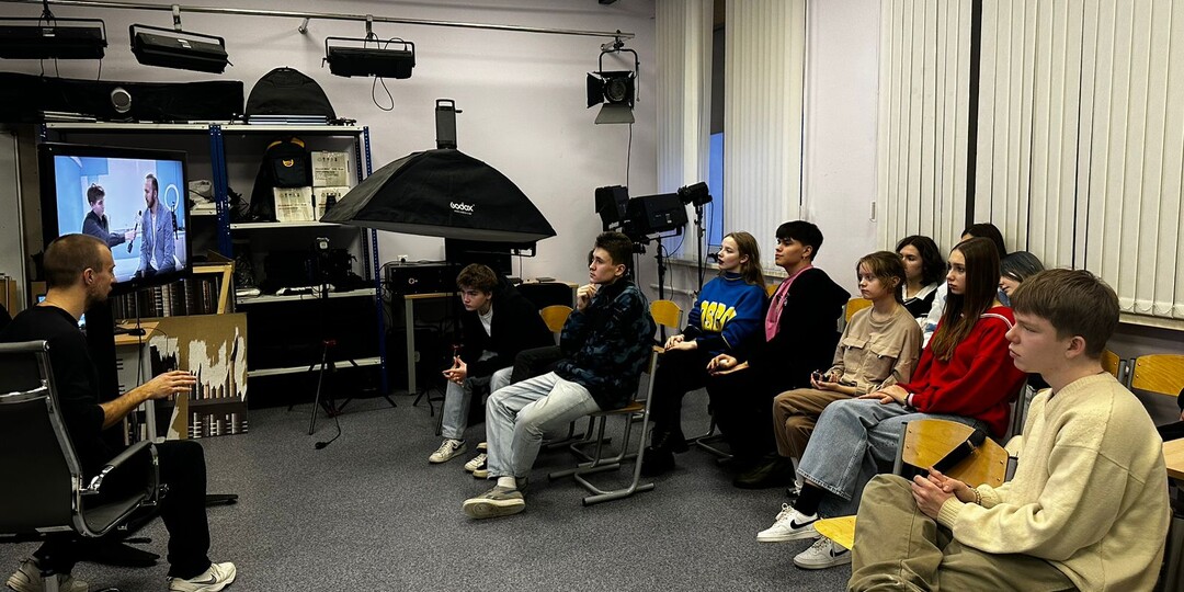 «Мой ребёнок не хочет становиться актёром, режиссёром и сценаристом. Зачем ему ваши курсы?»