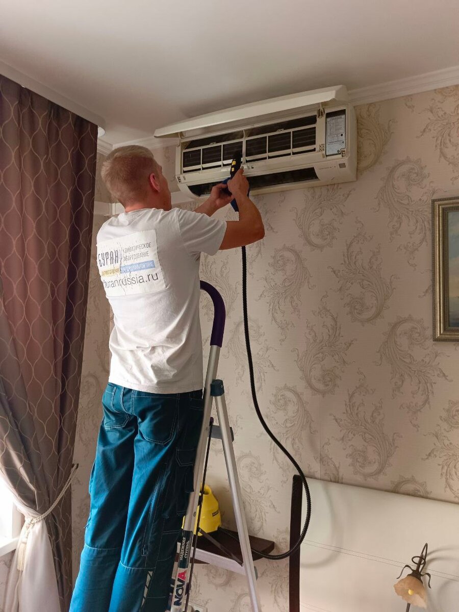 ооо «строительная компания сервис-д» бик. строитель улыбается. фирма монтаж. фирма монтаж. кровельные работы.