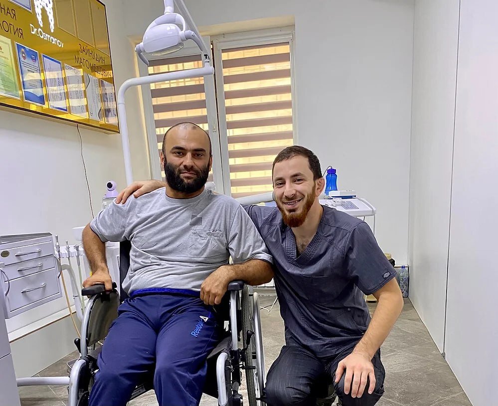 Директор магазина фото. Группа людей. Друзья и встречи. Офис с сотрудниками. Абрамова зоя григорьевна томск.