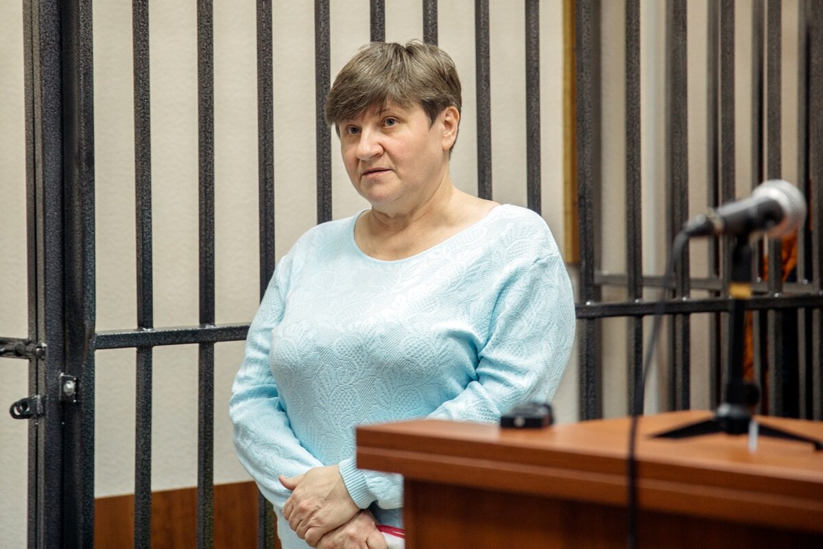    Оправдательный приговор по делу о самоубийстве медсестры в Сургуте отменен