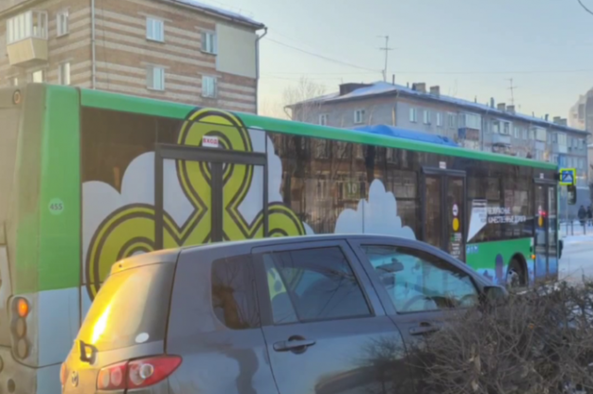    Пассажирка пострадала в ДТП при столкновении с автобусом в Улан-Удэ