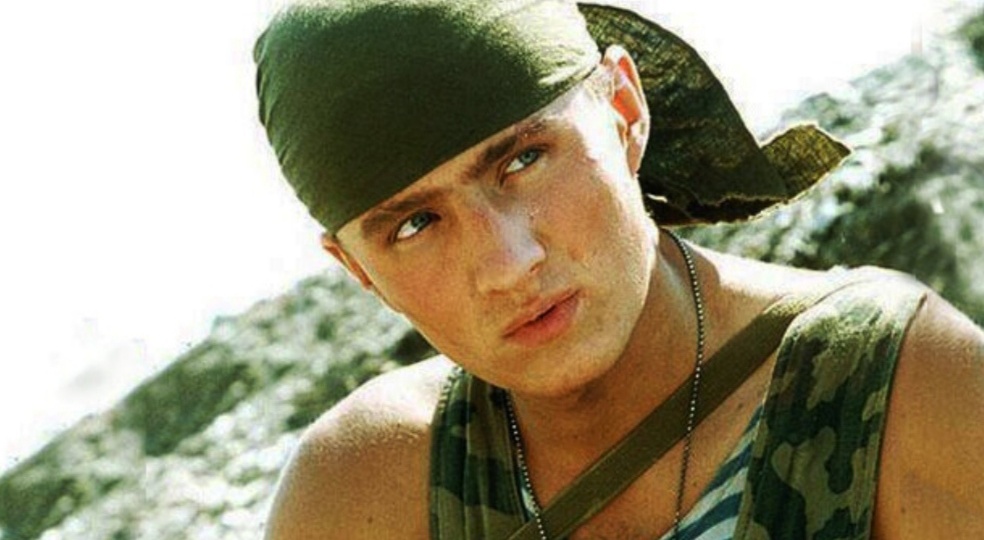 Как сложилась жизнь несправедливо забытого харизматичного актёра, сыгравшего свою единственную главную роль сержанта-десантника