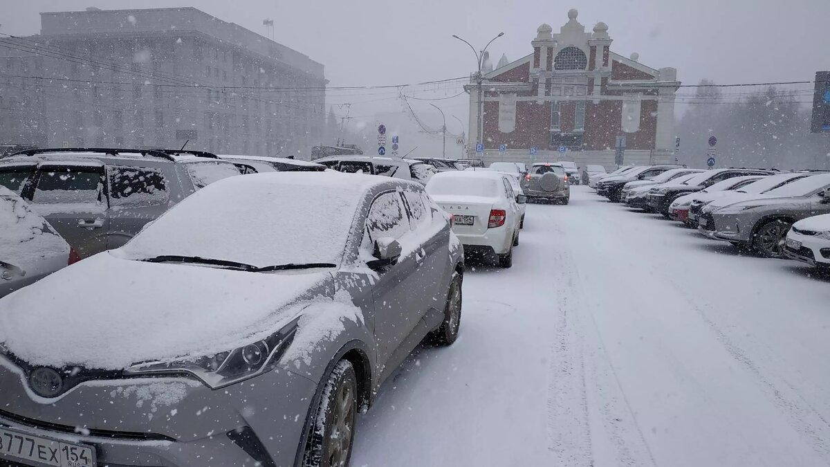 Парковку запретили в Центральном и Калининском районах Новосибирска |  Atas.info | Дзен