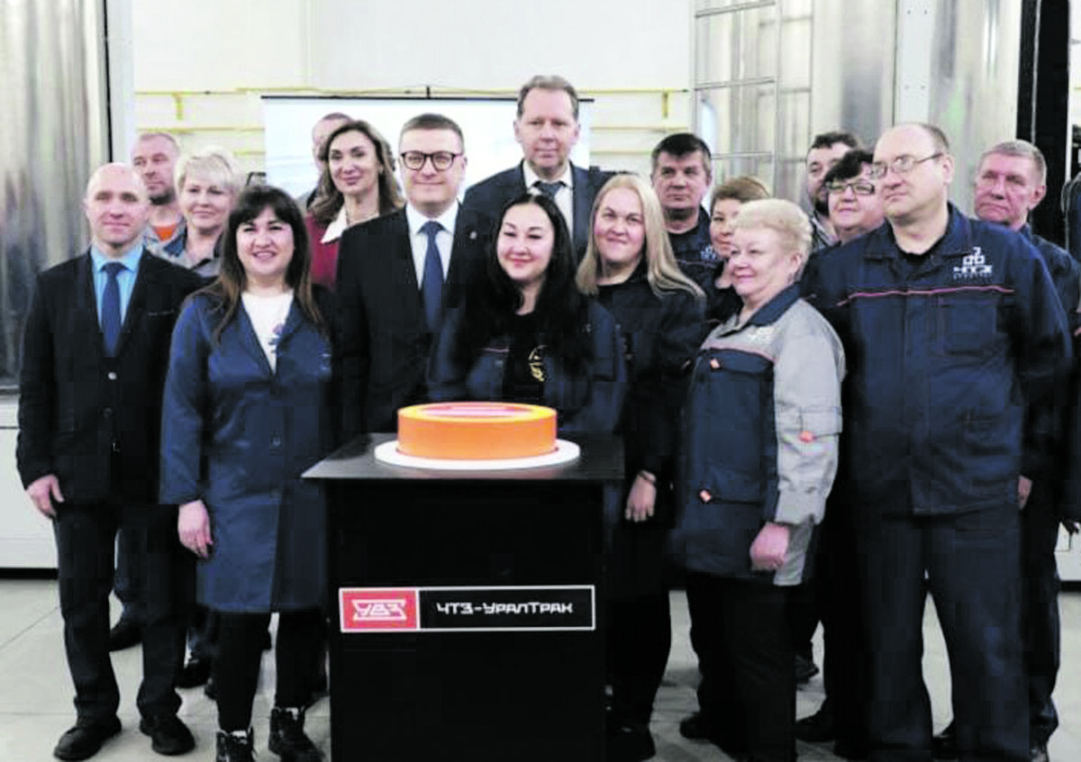 трактор чтз б-11. чтз трактор дэт 400. 6020ен. бульдозер чтз 11. новые чтз.