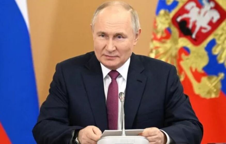    Путин призвал помочь стране, которая ввела против России санкции