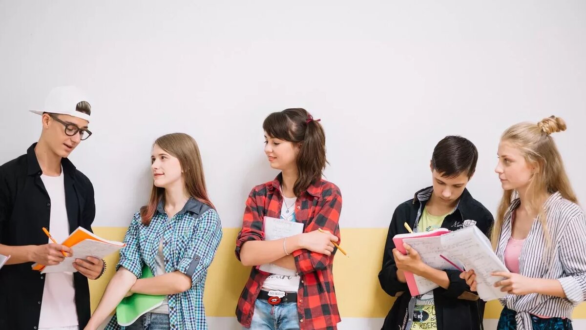 ребята трех классов. фото дорожная грамотность. ребята трех классов. школа жемковки 3 класс. ребята 3 класс.