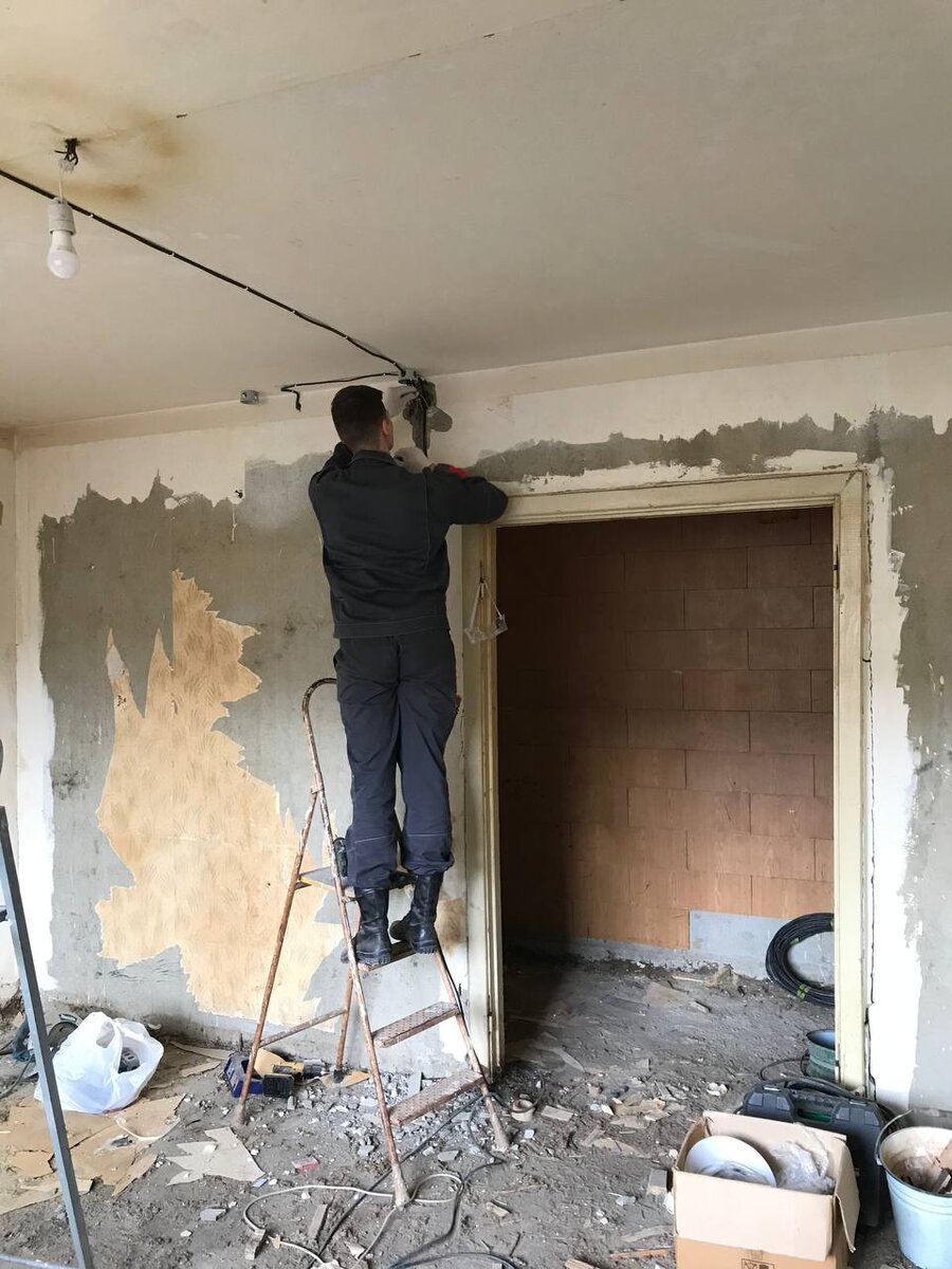 Монтируем электропроводку в панельном доме