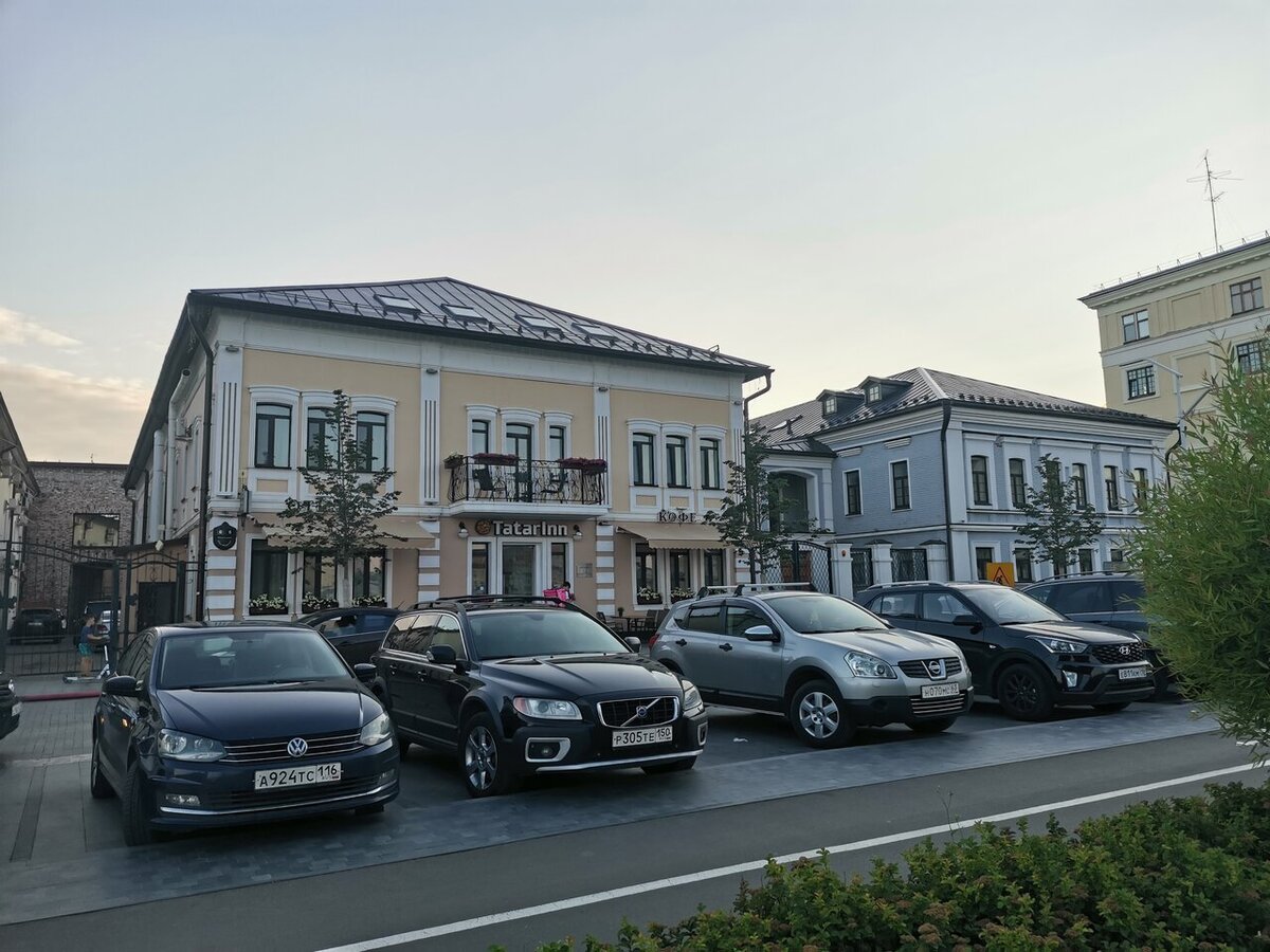 ТатарИнн 3*, Казань