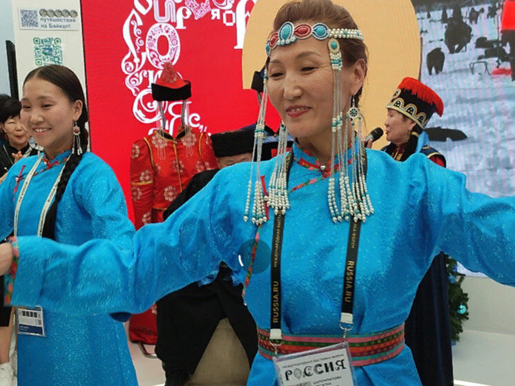 элиста храм будды шакьямуни. калмыкия бурятия. будда майтрейя калмыкия статуя. калмыкия элиста достопримечательности. калмыкия хурул золотая обитель будды.