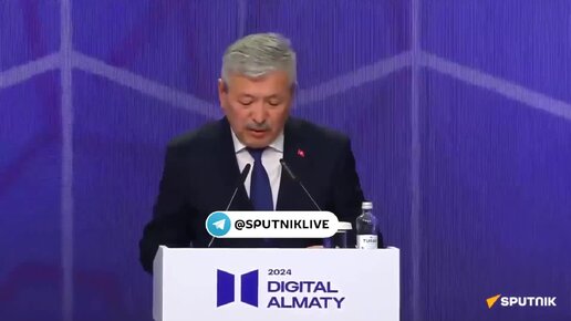 спутник в космосе. Sputnik на русском языке. сергей королев и первый спутник. Sputnik на русском языке. Sputnik на русском языке.