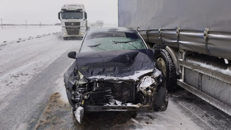    На автодороге Уфа — Оренбург в ДТП пострадала 36-летняя женщина Кристина Просвиркина