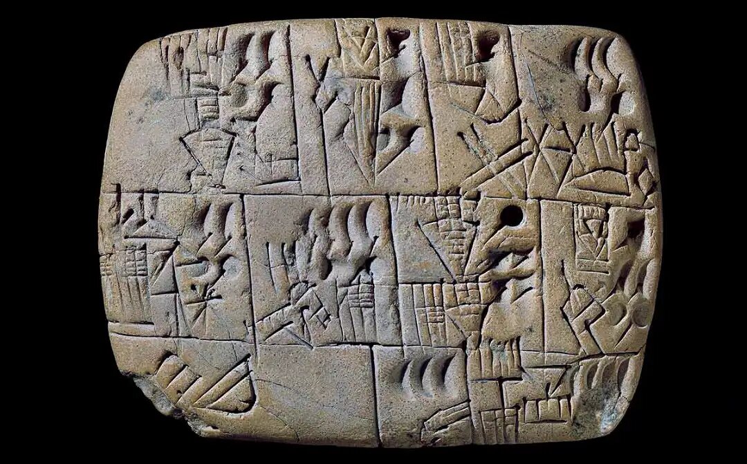 Клинописная глиняная табличка о пиве, 3100–3000 гг. До н.э., Британский музей.