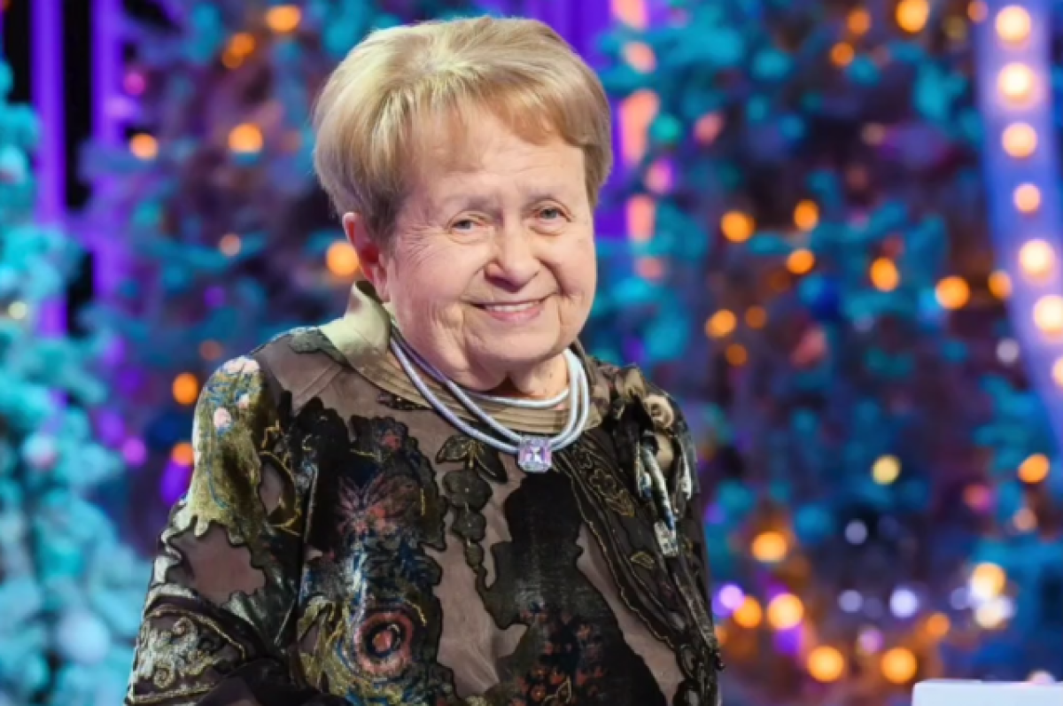    Композитор Александра Пахмутова - сталинградка, и во время боев ей было 12