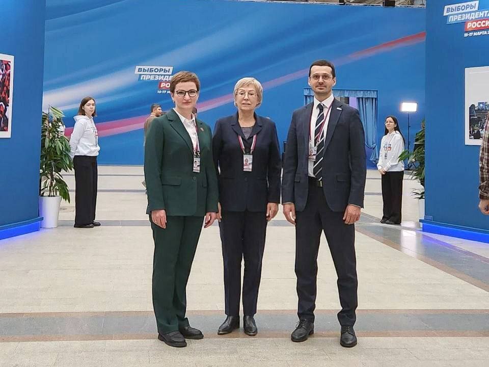    Президент России Владимир Путин встретился со своими доверенными лицами Андрей Севостьянов