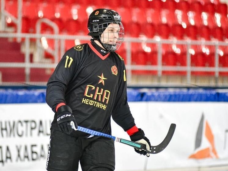 хоккей с мячом ска нефтяник. хоккей с мячом ска нефтяник 2022. хоккейный клуб с мячом ска нефтяник. хоккей с мячом нефтяник хабаровск. команда ска нефтяник хабаровск.