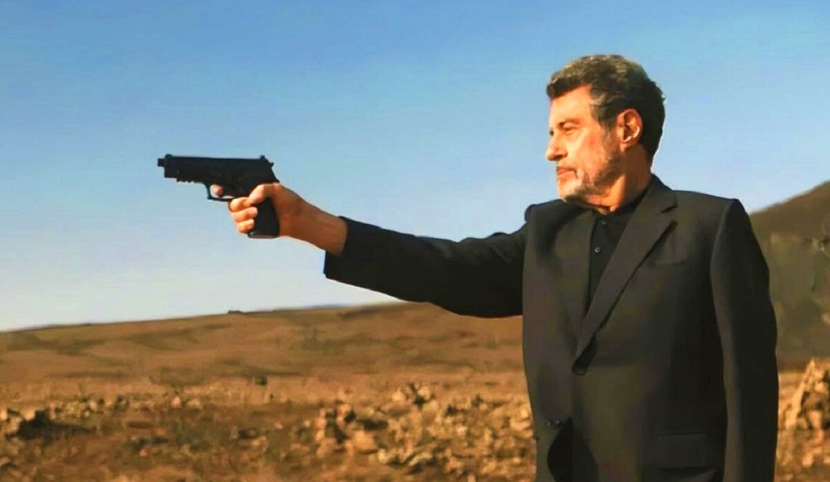 Видимо, как-то так будет выглядеть "Джон Уик 28", когда Киану Ривзу стукнет 80 лет.