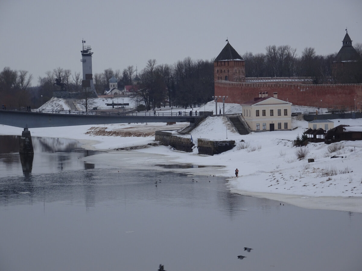 Валдайский национальный парк природа. Являясь озером. Озеро валдайское новгородская. Являясь озером. Оз стеклянное омская область.