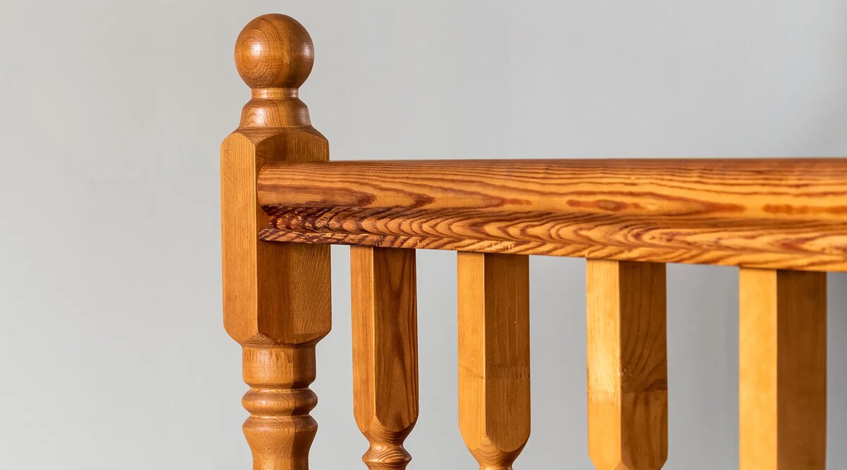 Балясины для деревянной лестницы