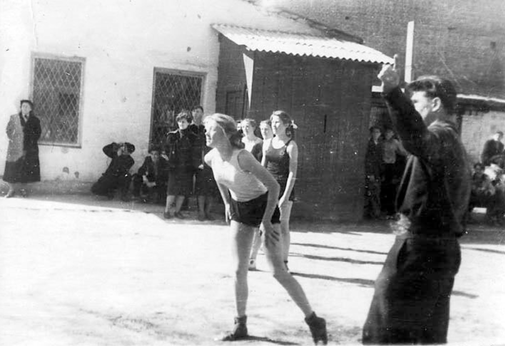 причины мирового экономического кризиса 1974-1975. кризис 70 х гг. причины экономического кризиса. экономический кризис 1970. экономический кризис 80-х гг.