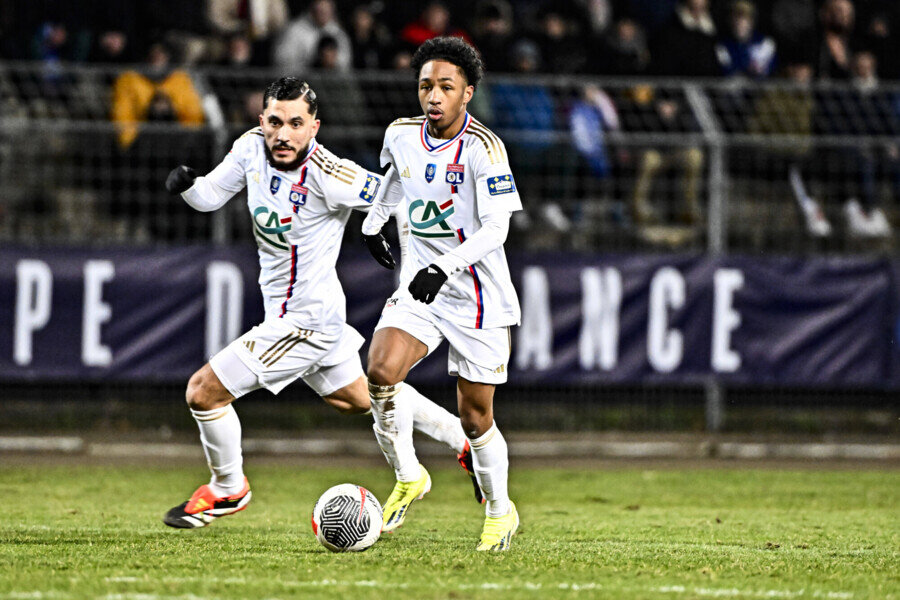 топ 5 лиг европы. символическая сборная чемпионата мира 2006. топ 5 европейских чемпионатов. топ 5 лиг в футболе. кевин де брёйне 2022.