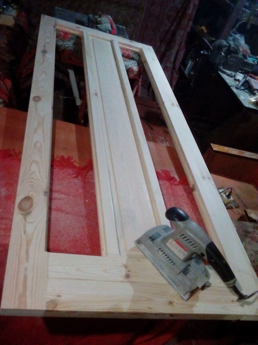 сколько мачете на деревянную дверь. мачете из дерева. тесак григория соколова. мачете проводник 9. раст урон взрывчатки.