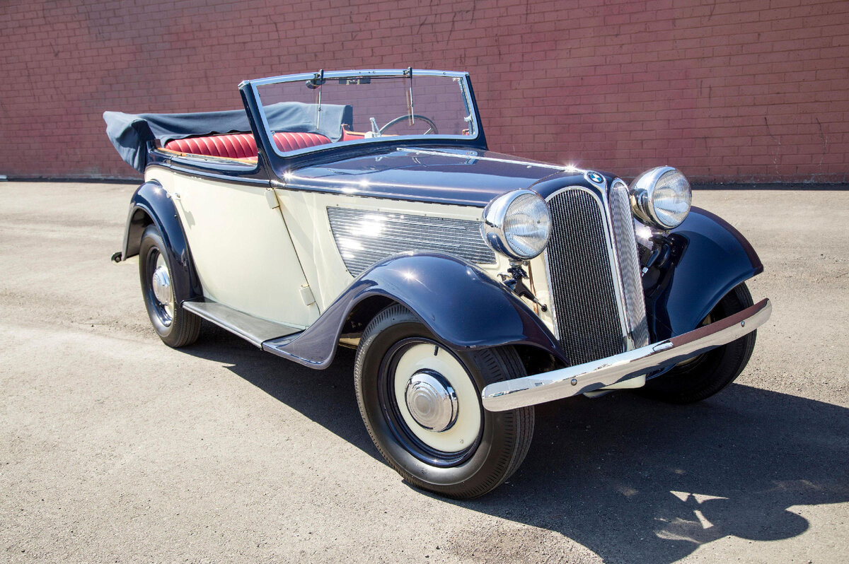 Автомобиль BMW 319