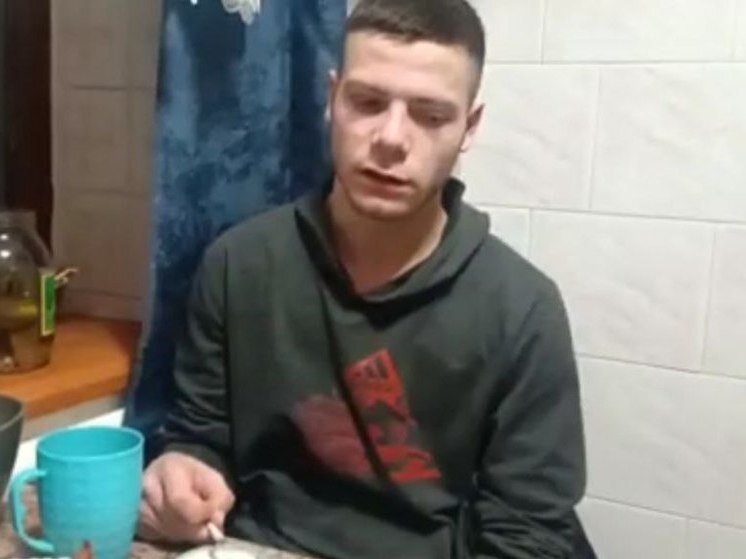 Директор слесарь доктор. Слесарь 3 разряда. Слесаря мср мср. Девушка автомеханик. Директор слесарь доктор.