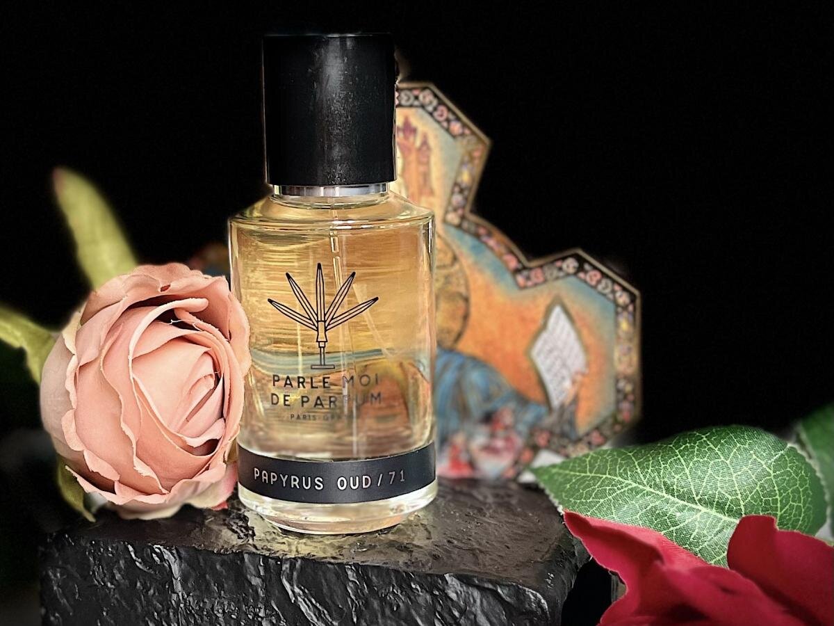 Удовый папирус  «Papyrus Oud 71» от Parle Moi de Parfum. Фото пользователя Fragrantica Blackberry.