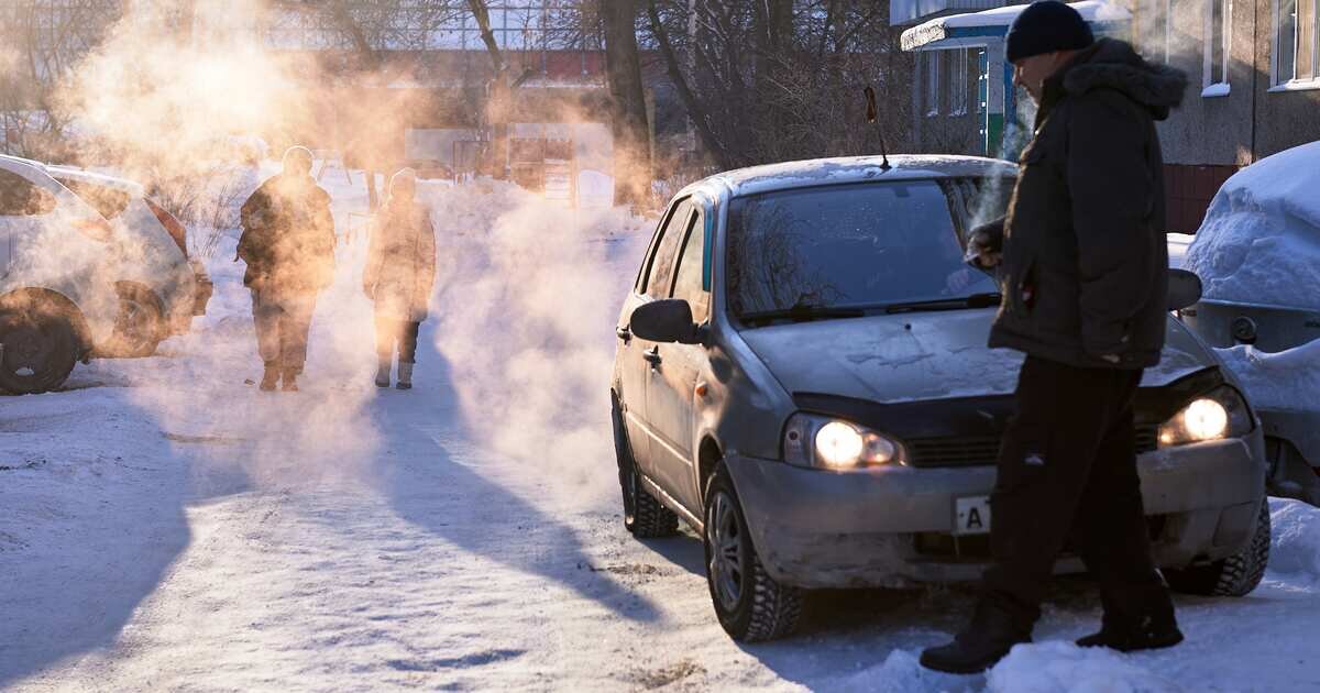 Конечно же, машины угоняют в любой сезон года, но оказывается, зимой преступники еще и пользуются непредусмотрительностью водителей.-2