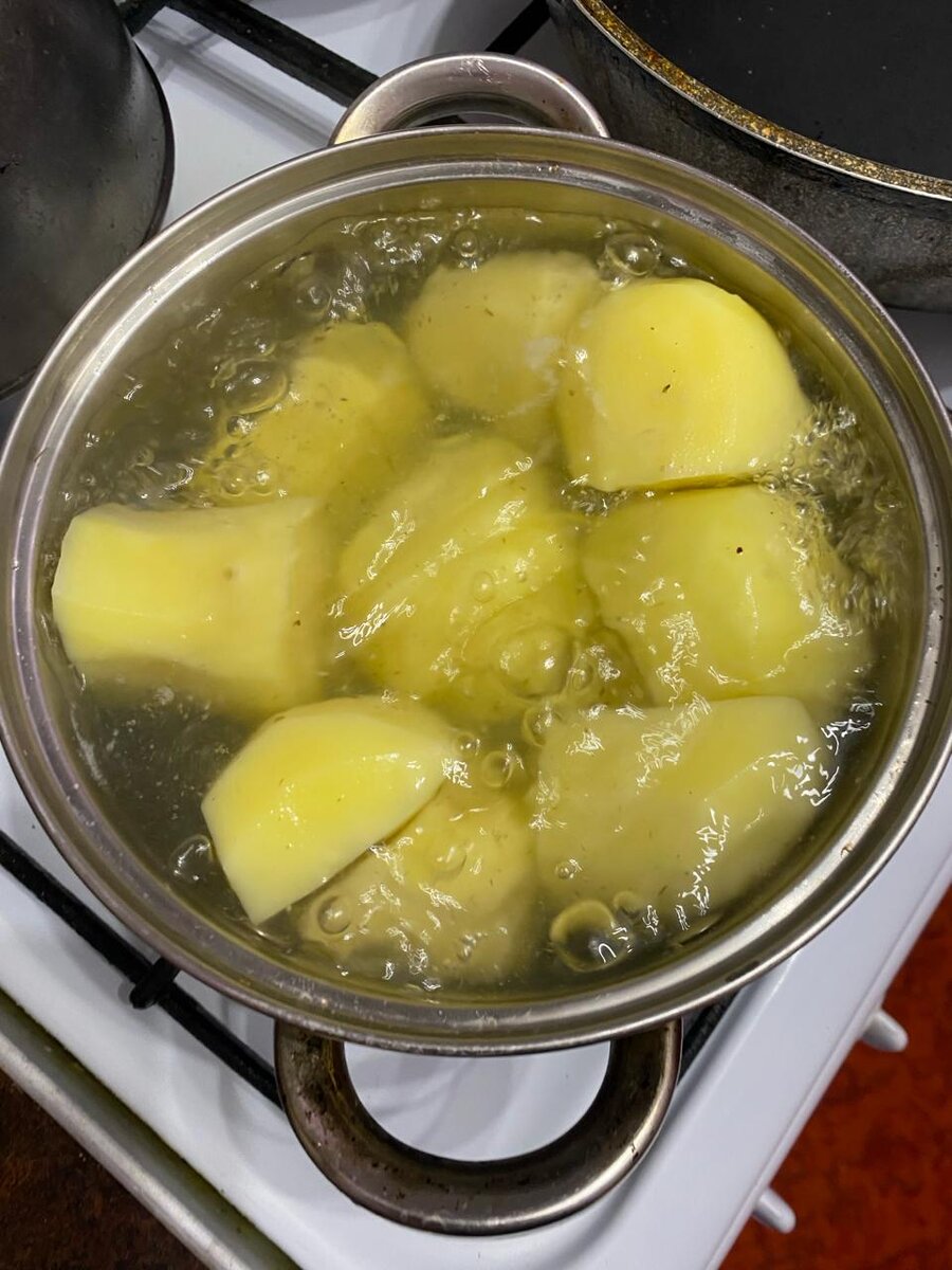 Варим картошечку