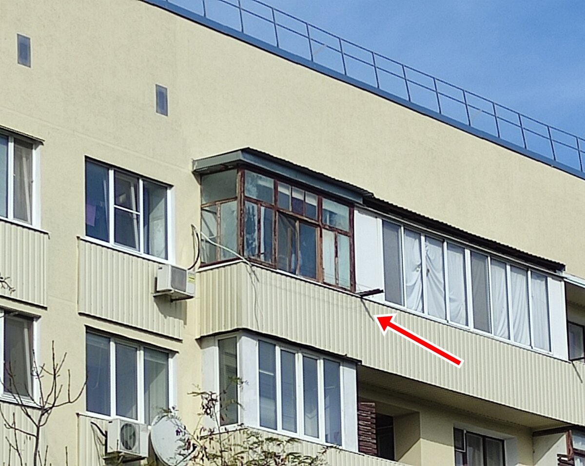 Старый балкон