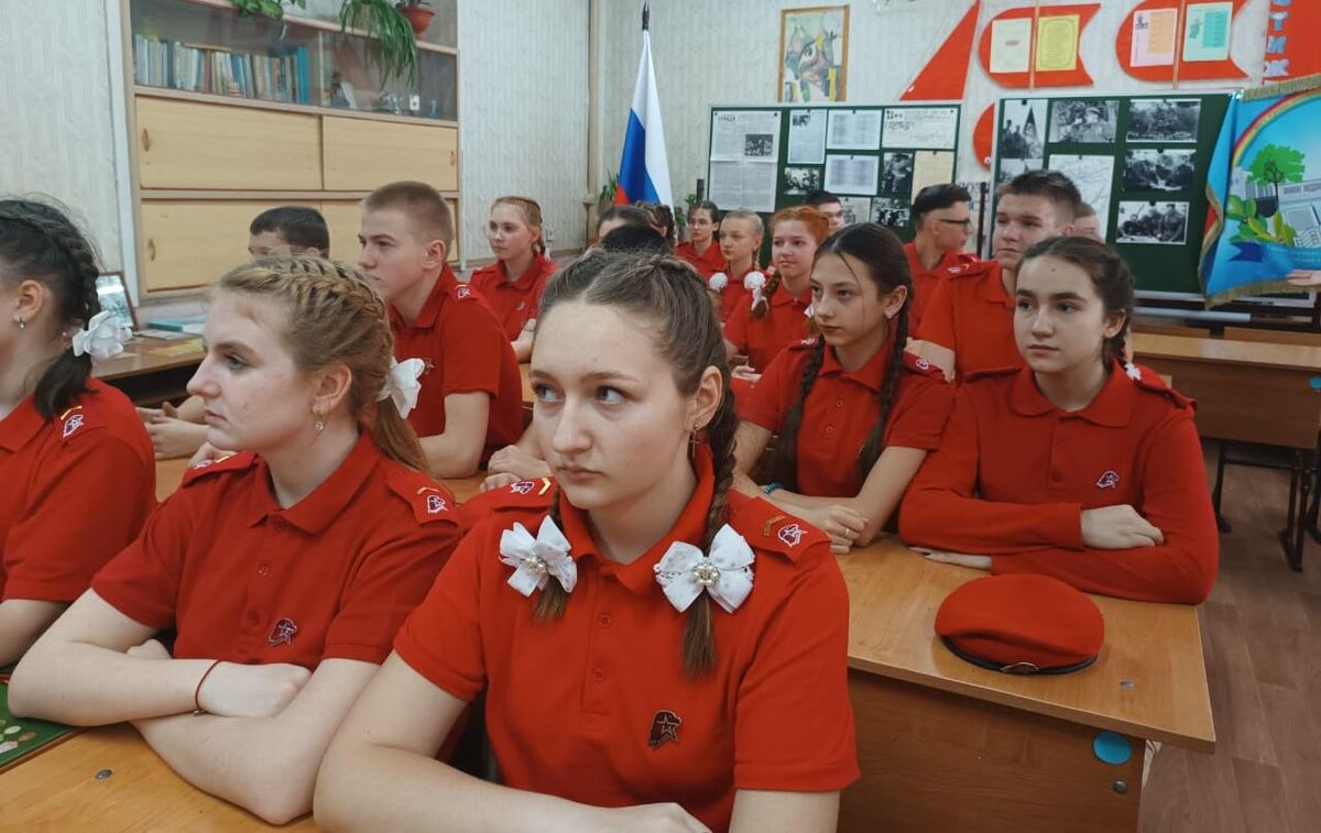    В Курске прошёл телемост, посвящëнный годовщине Победы в Сталинградской битве