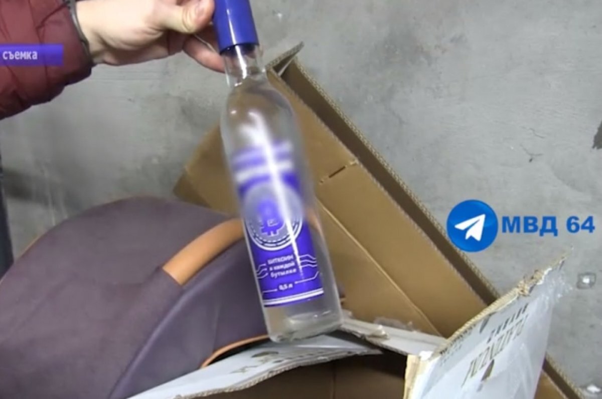    У двоих саратовцев изъяли алкоголь и 25 тысяч пачек нелегальных сигарет