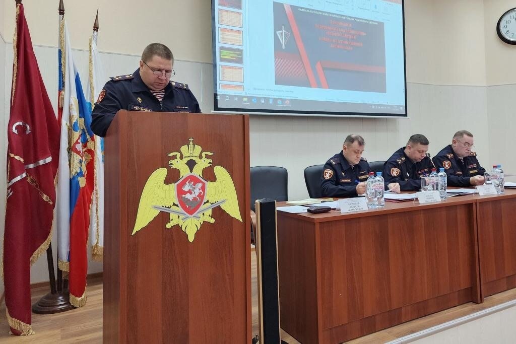 сотрудник лицензионно разрешительной работы. лро росгвардии. сотрудник лицензионно разрешительной работы. лицензионно-разрешительная система. контроль за оборотом гражданского оружия.