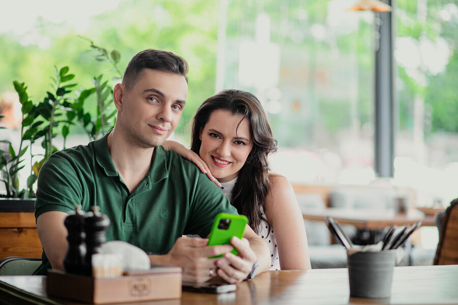    МегаФон запустили в эксплуатацию новые базовые станции в самом северном городе Курской области – Железногорске, где проживает более 90 тысяч человек. Модернизация объектов связи увеличила скорость мобильного интернета – в среднем более чем до 33 Мбит/сек.