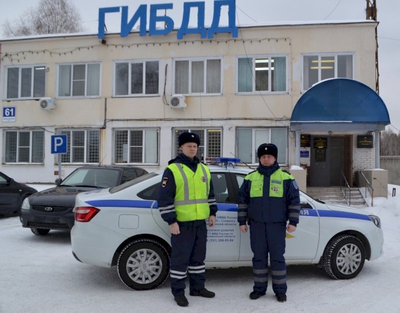 рекрутинговый центр. девушка с планшетом в руках. бизнесмен и предприниматель. деловые встречи и переговоры. мотивация менеджера по персоналу.