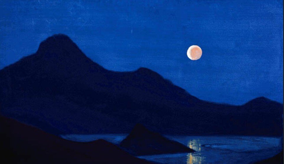 Что за горы на картине ночные пейзажи. Картины Рериха с луной.